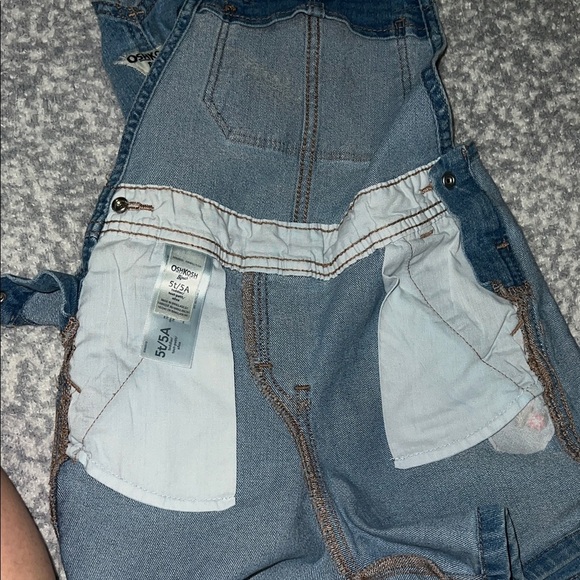 OshKosh B'gosh Blue Denim Overalls with Pink Floral Accents Size 5T - Picture 7 of 7